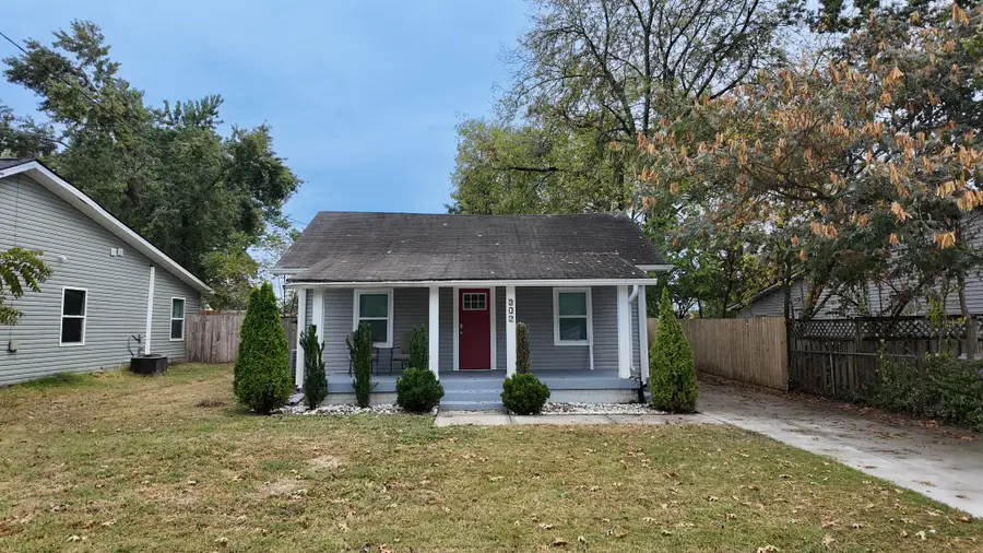 302 28th St, Old Hickory, TN 37138 - #2