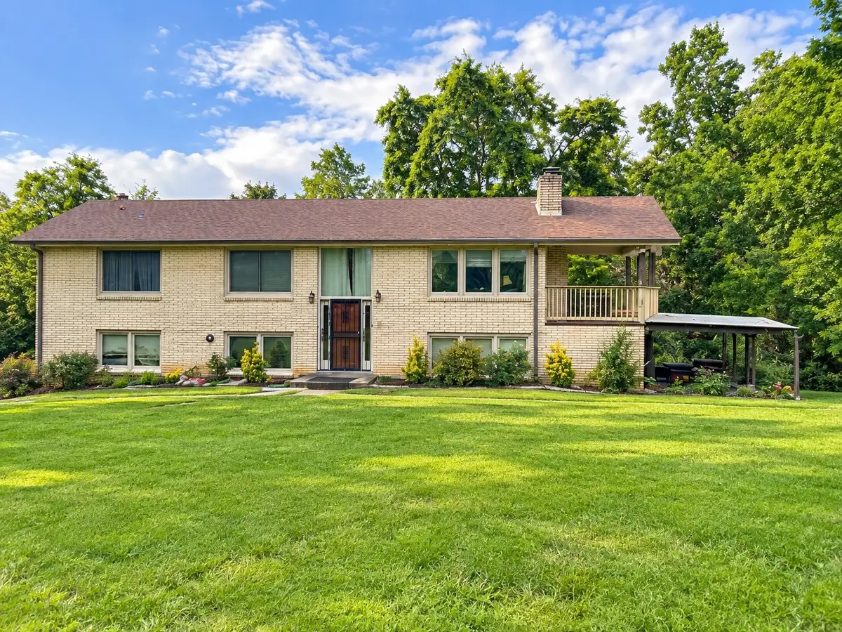 4205 Kings Ct, Nashville, TN 37218 - #1