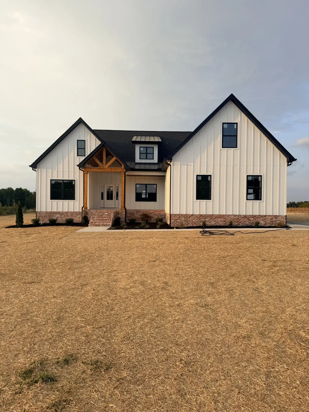 400 Jake Link Rd, Cottontown, TN 37048 - #1