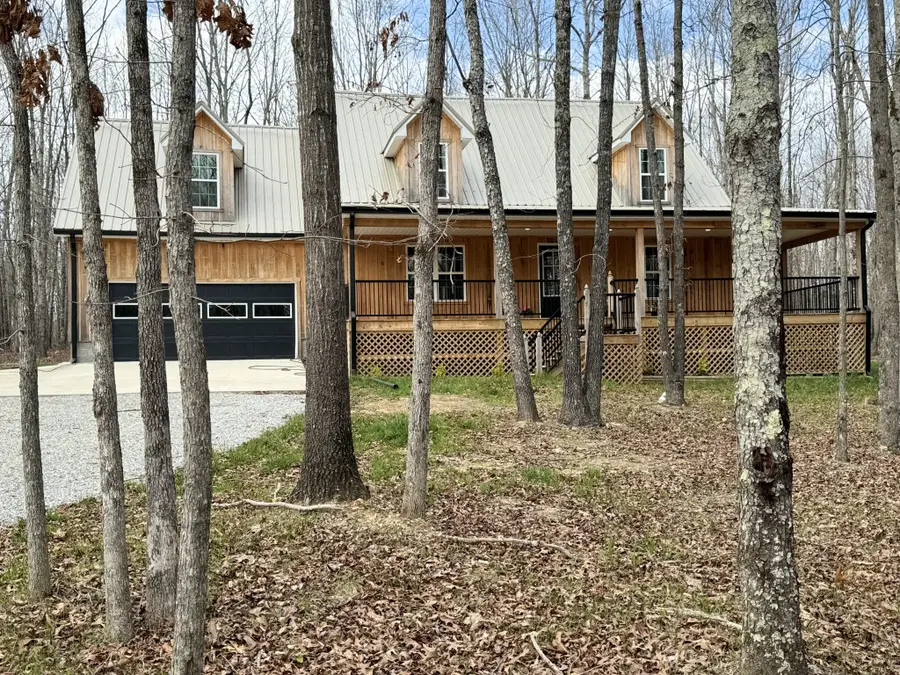 1220 Covered Bridge Ln, Summertown, TN 38483 - #2