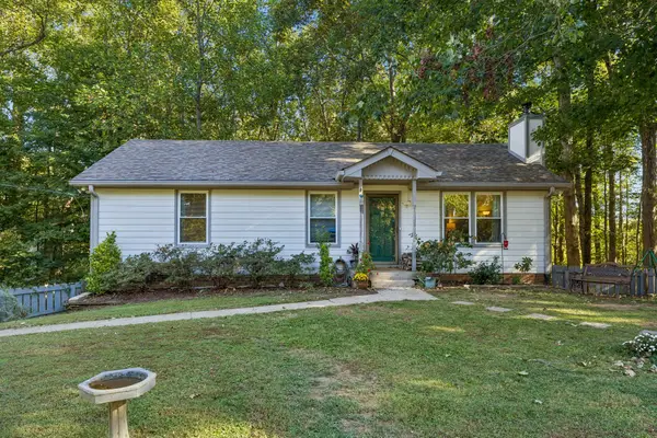 1107 Dogwood Ln, White House, TN 37188