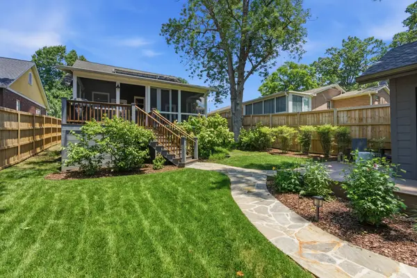 929 Lawrence, Nashville, TN 37204