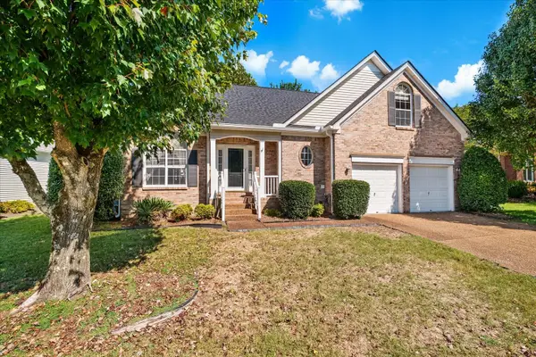 453 Essex Park Cir, Franklin, TN 37069