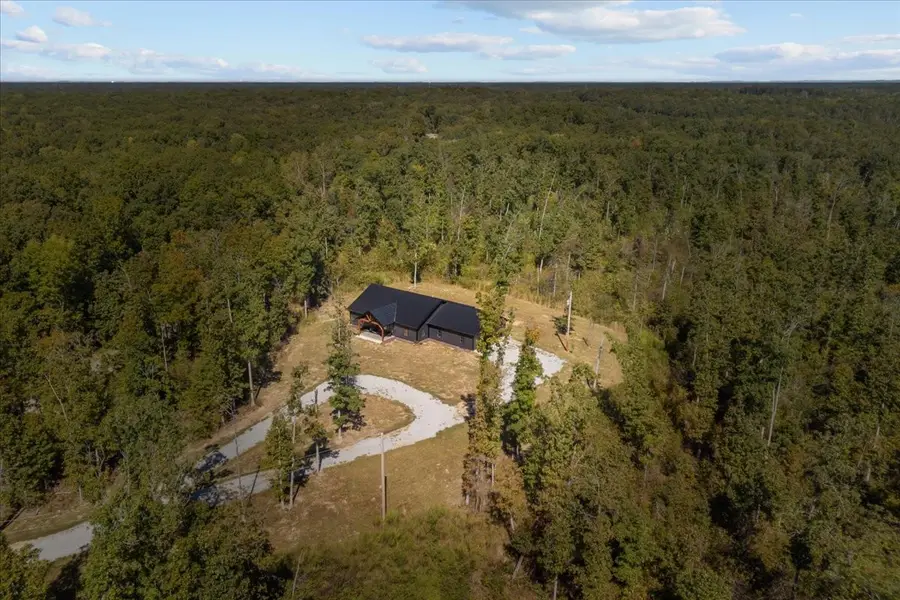 700 Old Highway 13, Waverly, TN 37185 - #2
