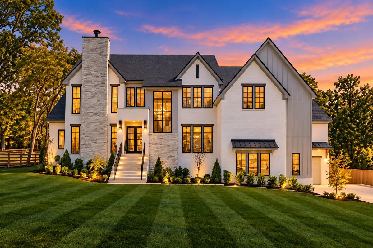 742 Templeton Dr, Nashville, TN 37205 - #1