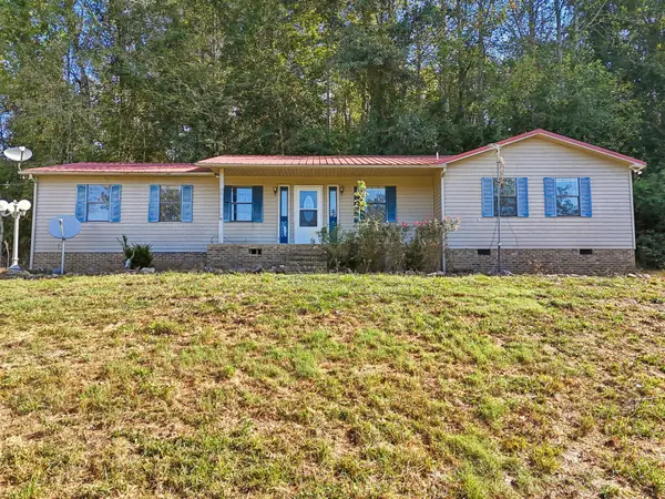 787 Hurricane Creek Rd, Lynchburg, TN 37352