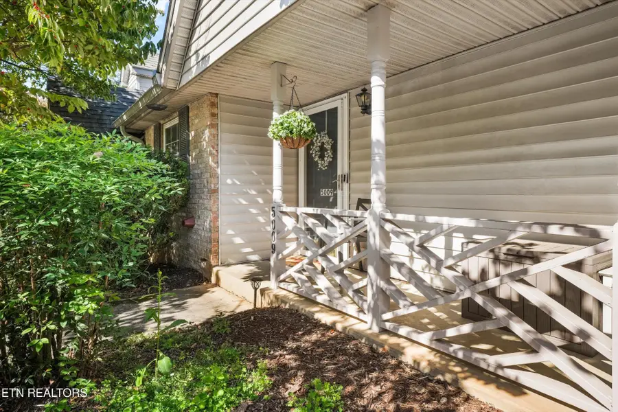 5009 Trace Manor Lane, Knoxville, TN 37912 - #3