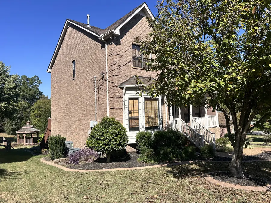 6661 Sugar Valley Dr, Nashville, TN 37211 - #2
