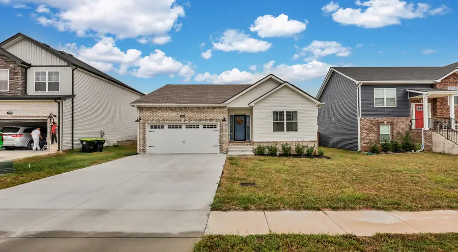 1025 Tufnel Dr, Clarksville, TN 37040 - #2