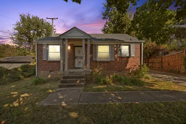 1304 Mercury Dr, Nashville, TN 37217