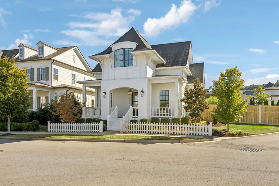 2079 Erwin St, Franklin, TN 37064 - #3