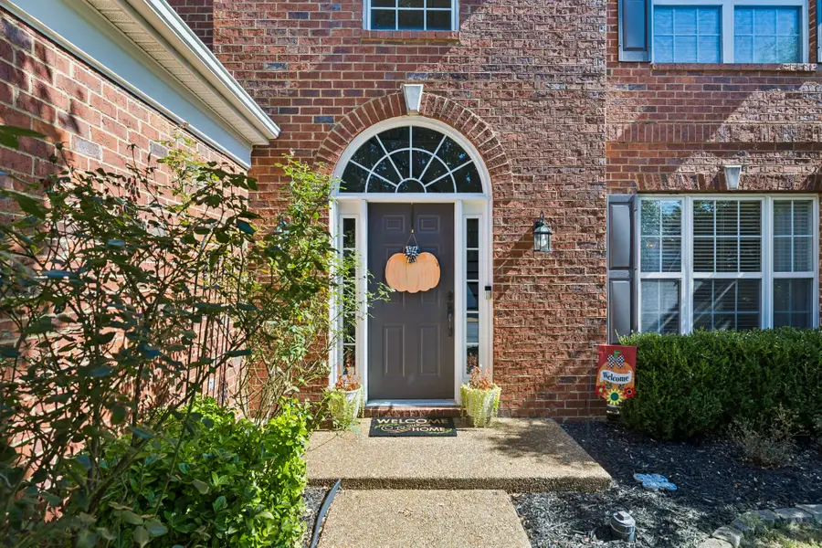 5816 Sterling Oaks Dr, Brentwood, TN 37027 - #2