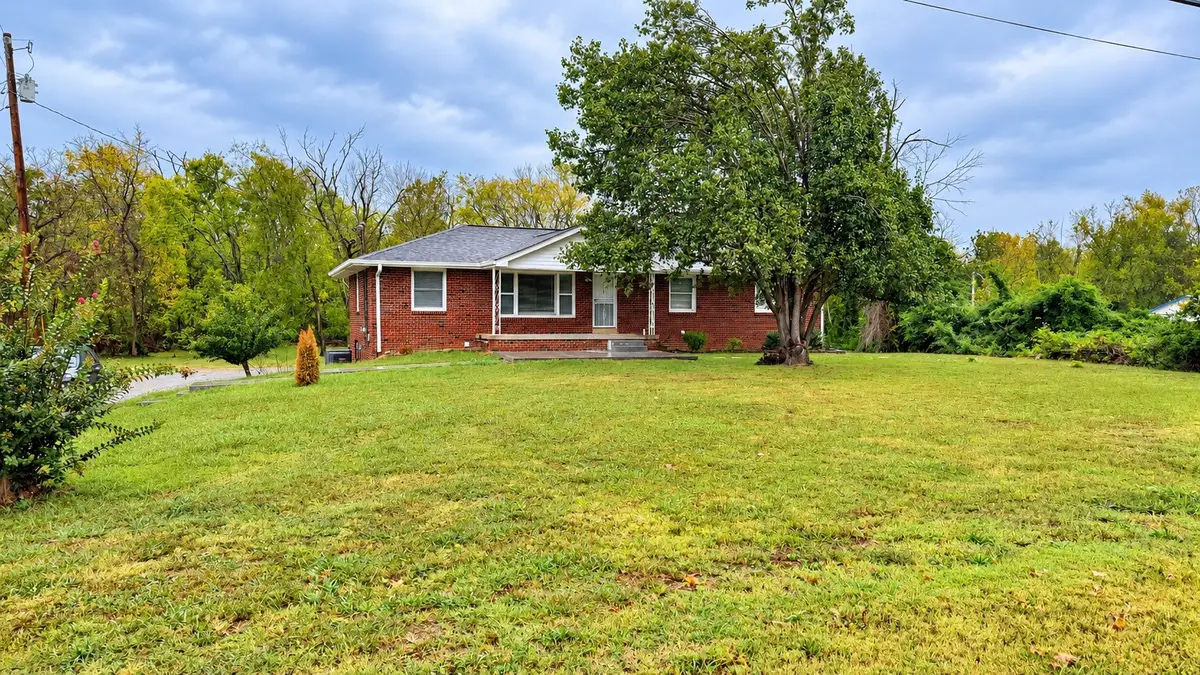 3670 Hunters Point Pike, Lebanon, TN 37087 - #1