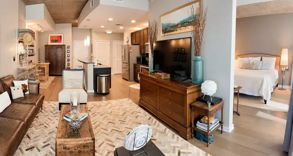 301 Demonbreun St #715, Nashville, TN 37201