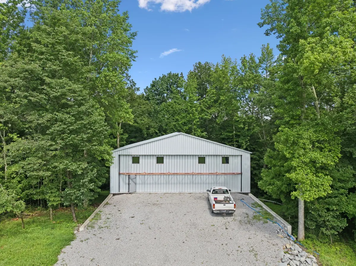 432 Slow Roll Dr, Chapmansboro, TN 37035 - #1