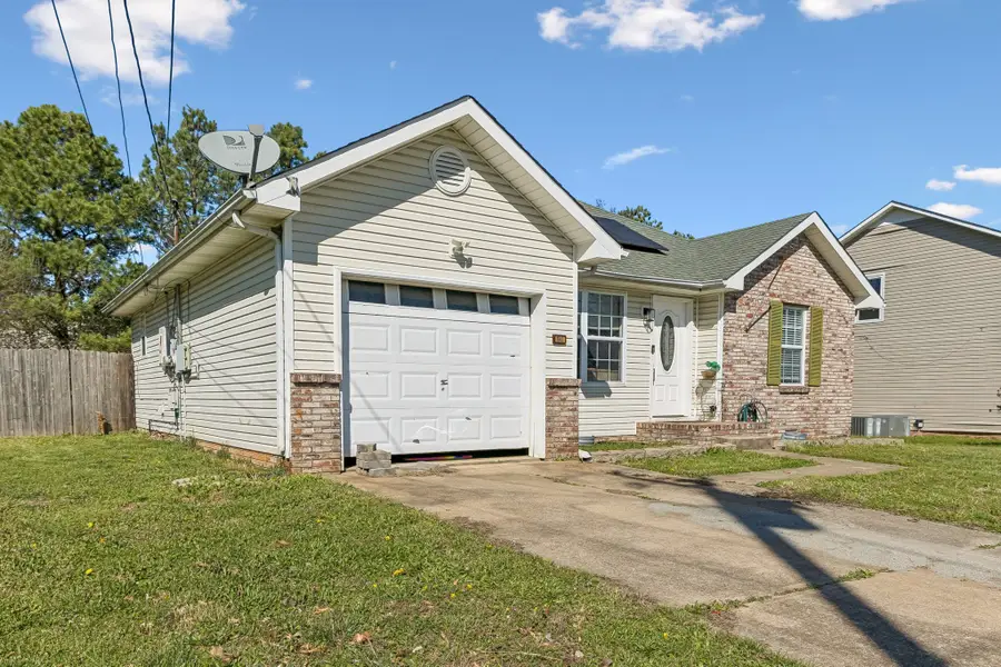 3843 Marla Cir, Clarksville, TN 37042 - #2