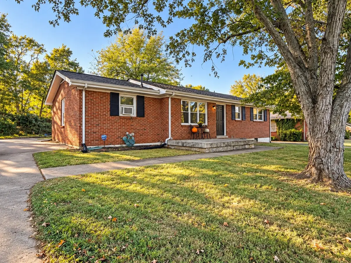 808 Glendale Dr, Clarksville, TN 37043 - #1