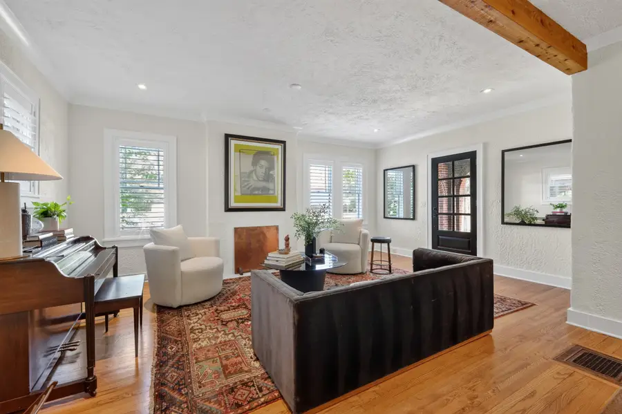 2803 Woodlawn Dr, Nashville, TN 37215 - #2