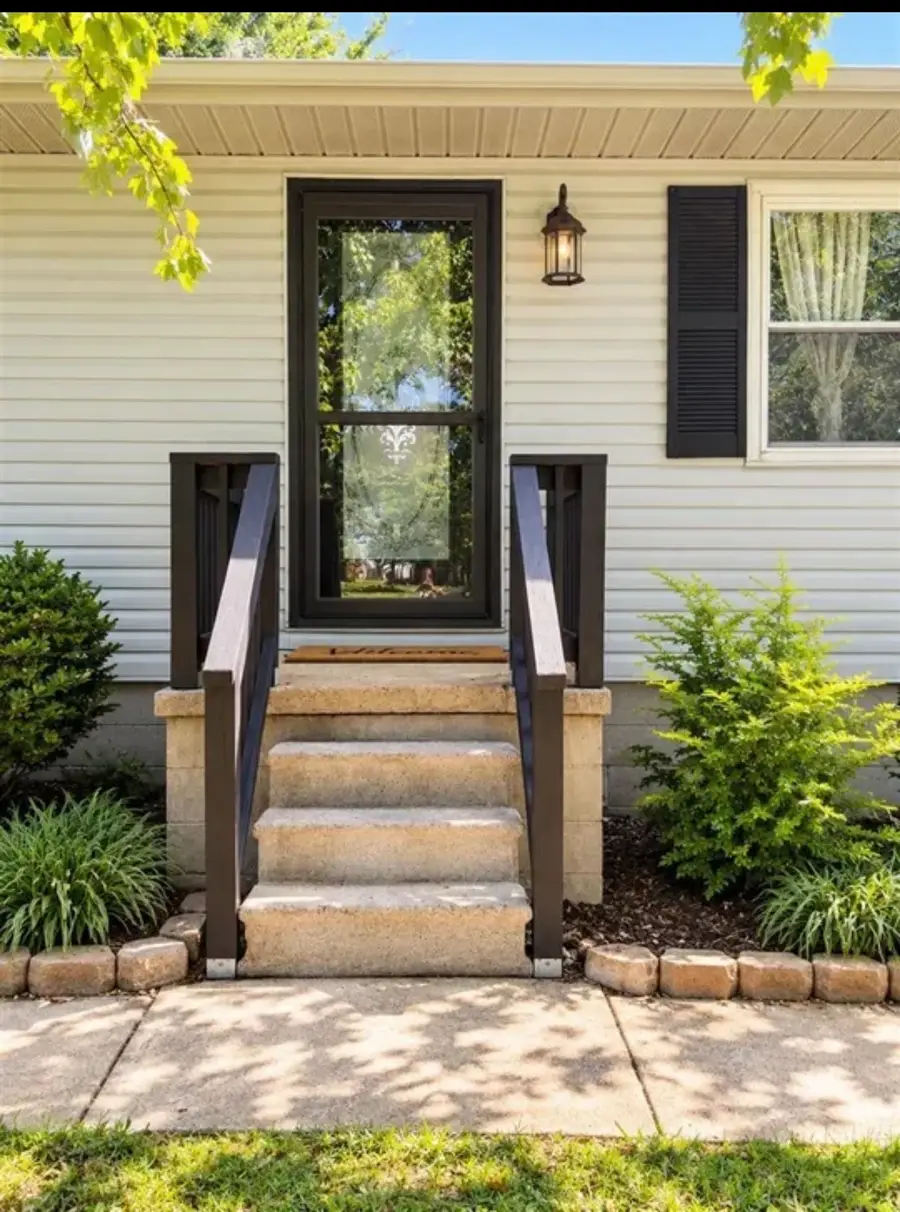 924 Harris Rd, Belton, KY 42324 - #3
