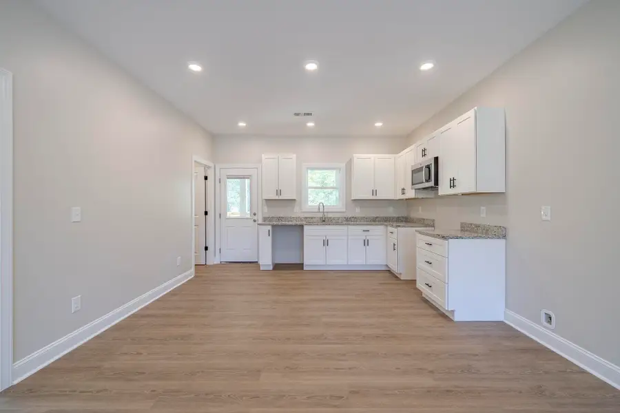 195 Hardin Rd, Savannah, TN 38372 - #3