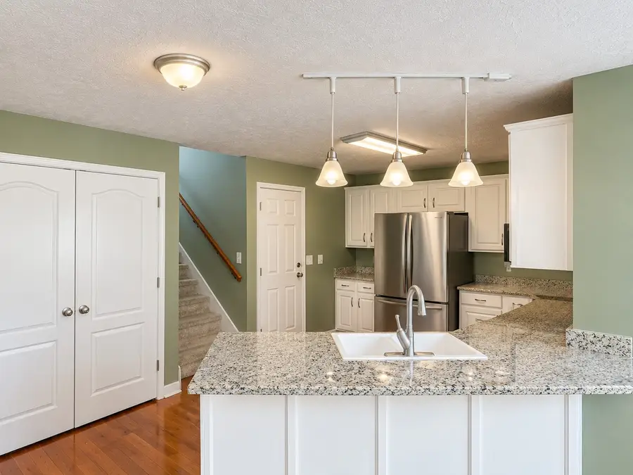 1217 Fieldcrest Ln, Clarksville, TN 37043 - #2