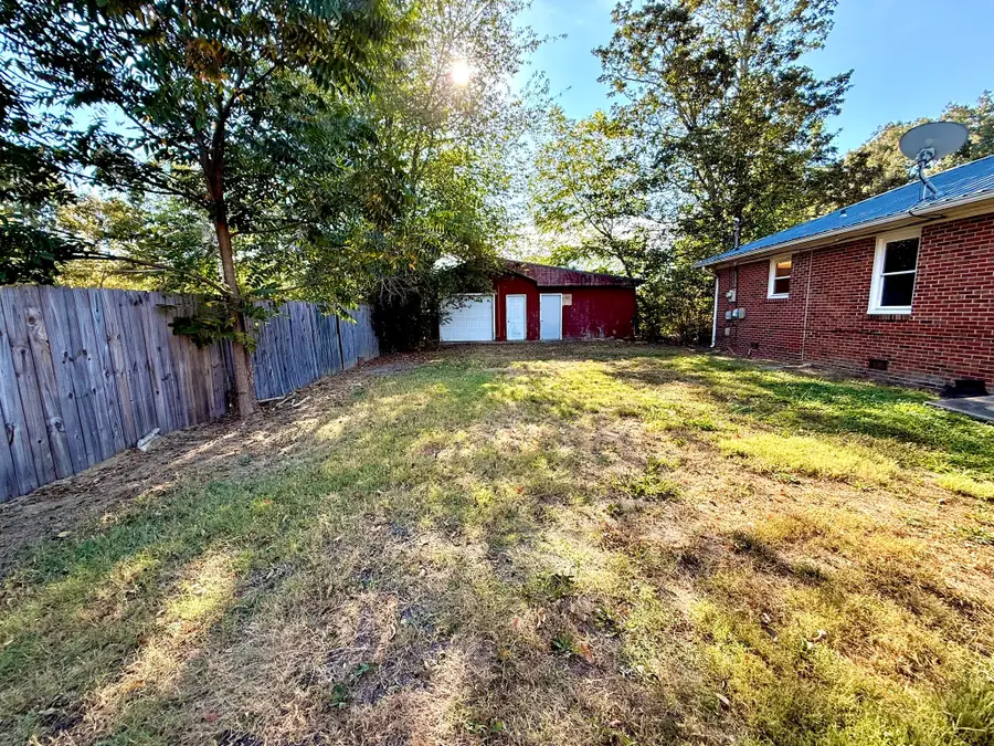 518 Stone Blvd, Tullahoma, TN 37388 - #2