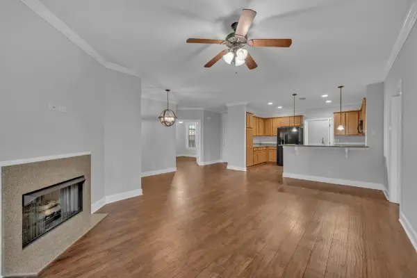 305 Seven Springs Way #302, Brentwood, TN 37027 - #3