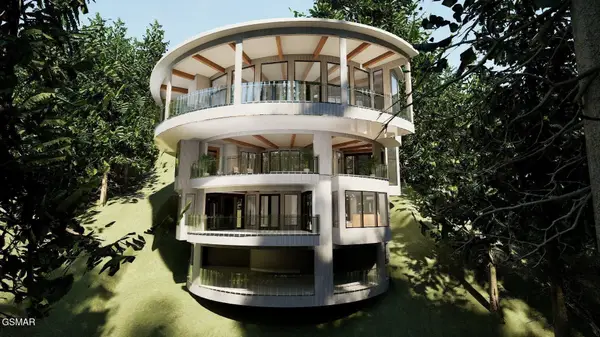 14 Lower Alpine Way, Gatlinburg, TN 37738