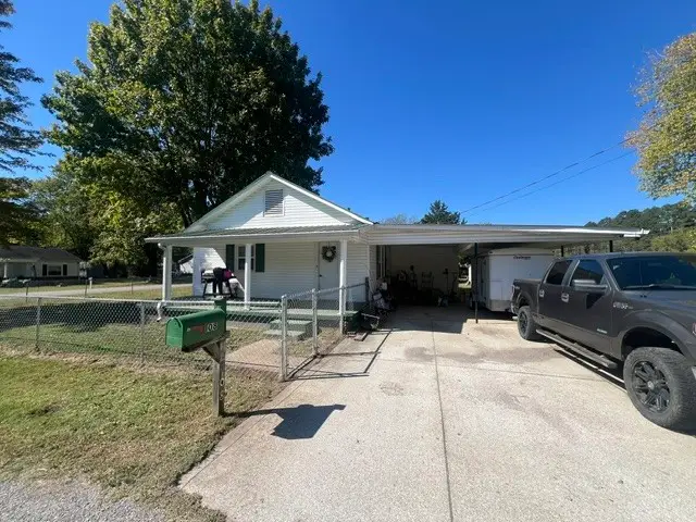 108 Merideth Ave, Waverly, TN 37185 - #3
