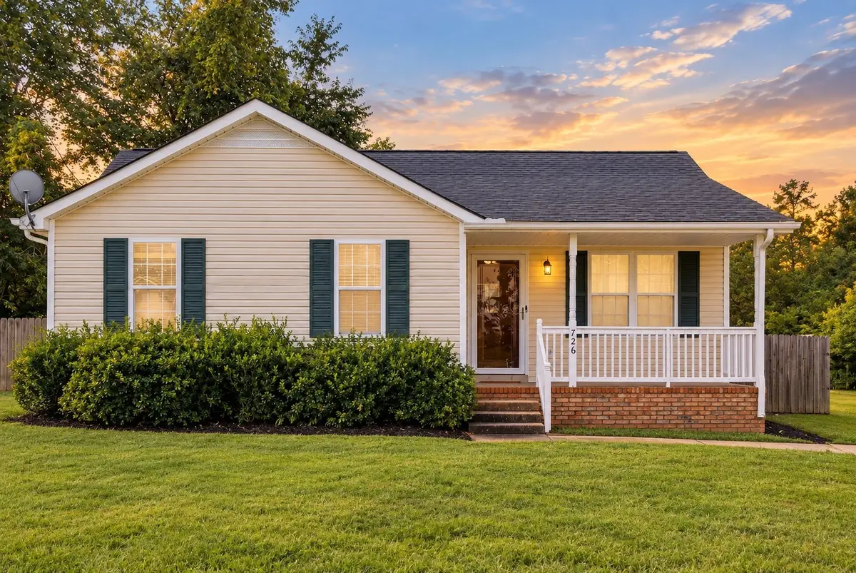 726 Donna Ct, Clarksville, TN 37042 - #1