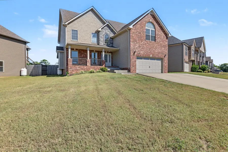 1013 Garner Hills Dr, Clarksville, TN 37042 - #2