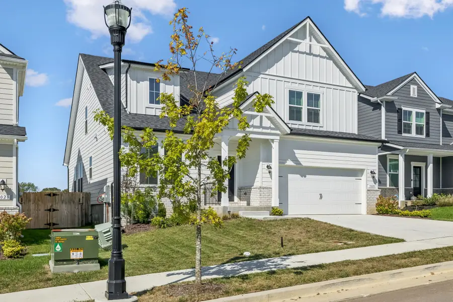 1028 Lionheart Dr, Hermitage, TN 37076 - #2