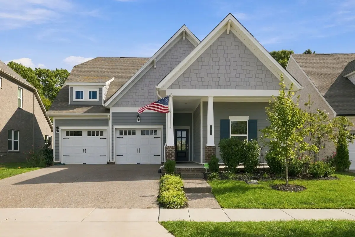 8013 Headwaters Dr, Franklin, TN 37064 - #1