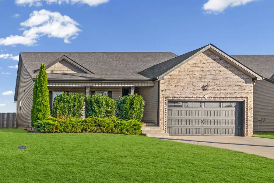 160 Ambridge St, Oak Grove, KY 42262 - #2
