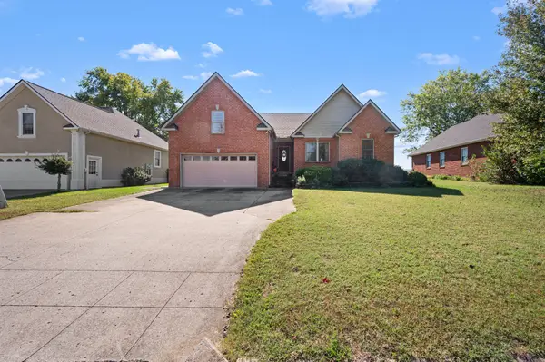 200 Foxrun, Springfield, TN 37172