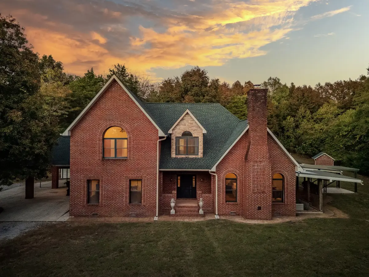 1339 Yell Rd, Lewisburg, TN 37091 - #1