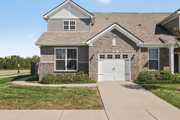 786 Mickelson Way, Lebanon, TN 37087