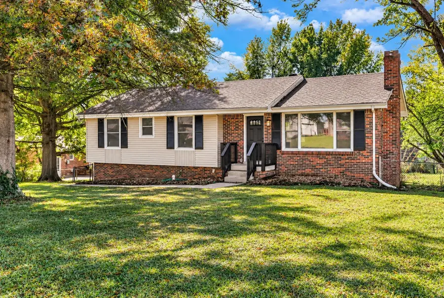 180 Haven Dr, Clarksville, TN 37042 - #3