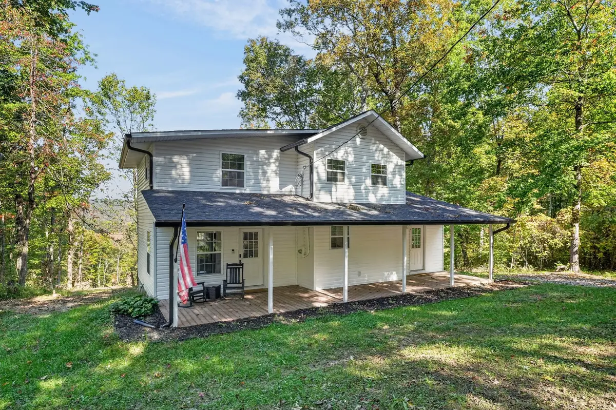 976 Chestnut Ridge Rd, Spring City, TN 37381 - #1