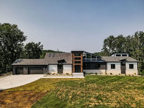 1079 Paiute Trl, Pegram, TN 37143