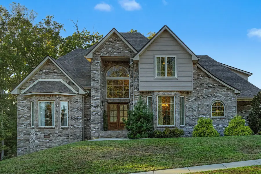 823 Shady Bluff Trl, Clarksville, TN 37043 - #2