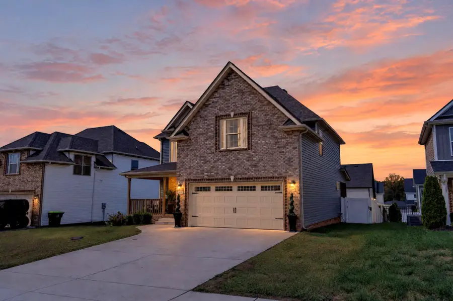 881 Limestone Way, Clarksville, TN 37043 - #2
