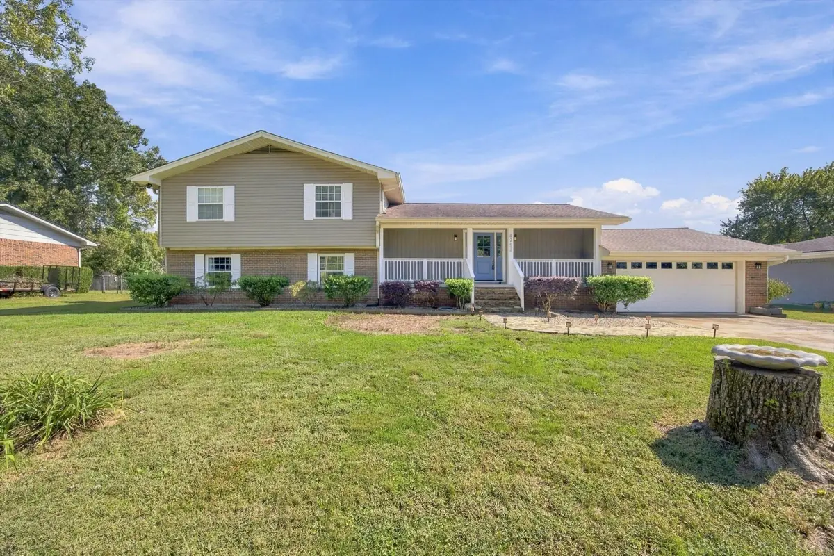 8252 Oxford Drive, Hixson, TN 37343 - #1
