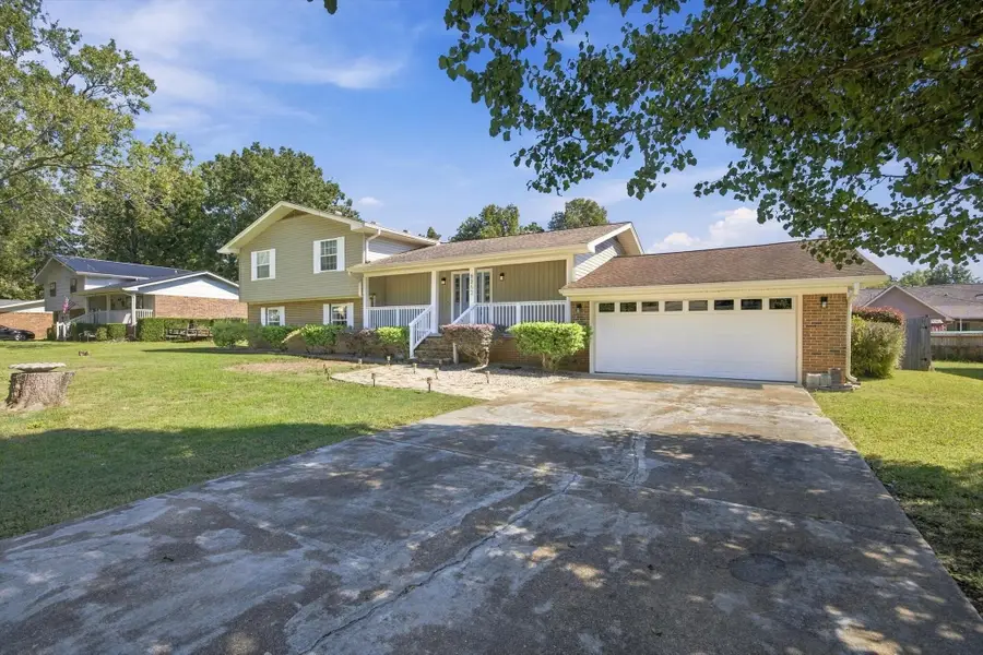 8252 Oxford Drive, Hixson, TN 37343 - #3