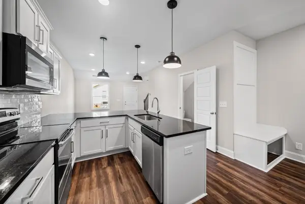 224 Drayton Dr #G, Clarksville, TN 37042