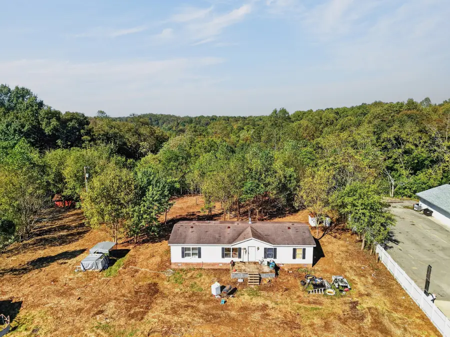 2254 S Grundy Quarles Hwy, Gainesboro, TN 38562 - #2