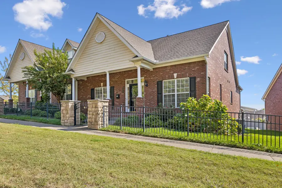 1912 Turning Wheel Ln, Franklin, TN 37067 - #2
