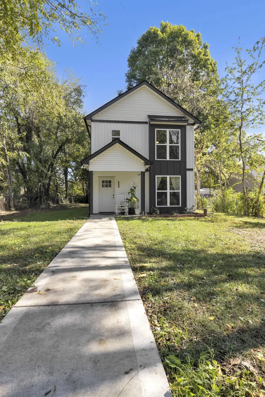 606 Smith St, Springfield, TN 37172 - #2