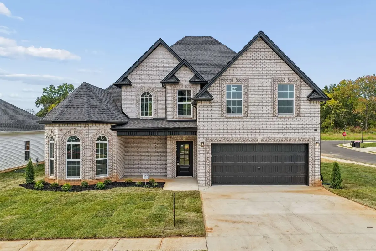 667 Woodrush Dr, Clarksville, TN 37040 - #1