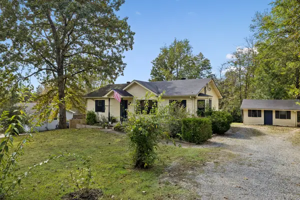 1035 William Glen Rd, Ashland City, TN 37015